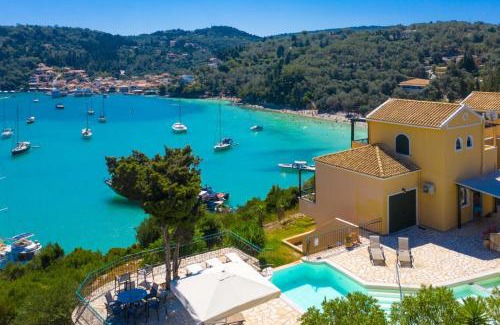 Lakka Villa | Alexander