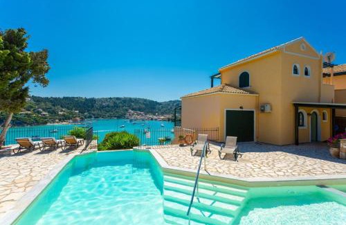 Lakka Villa | Alexander