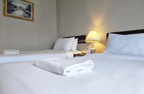 Ramkhamhaeng Hotel | Alexander Hotel