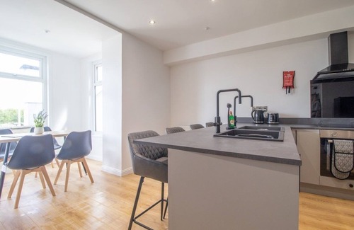 Grangemouth Apartment | Alexandra Apt - Double Room #3
