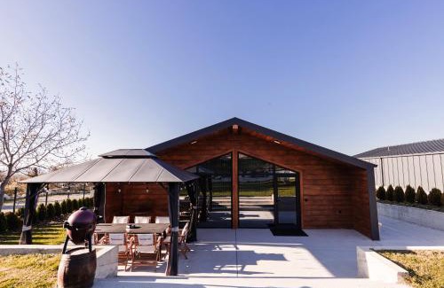 Dupnitsa Villa | Alexandra Family Estate