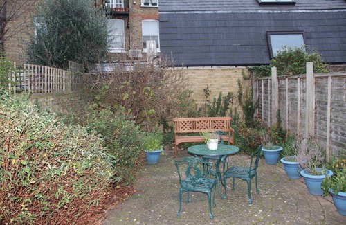 Twickenham Riverside House | Alexandra House, a victorian terrace house