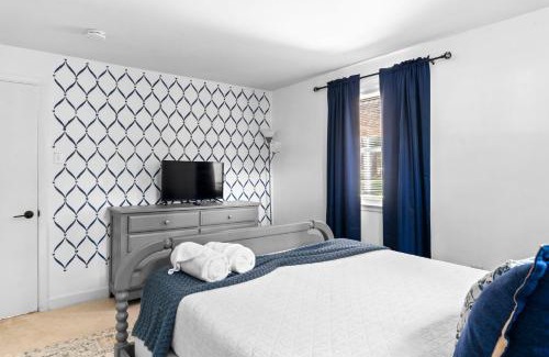 Lincolnia Apartment | Alexandria VA, Washington DC Home away from home
