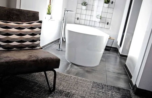 Sonnenberg Hotel | Alexxanders Restaurant & Bordinghouse