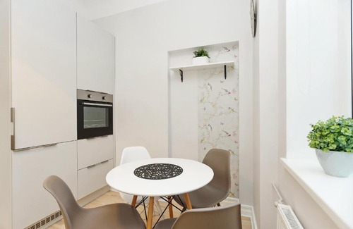 Teika Apartment | Alfa Cozy Apartment + FREE Parking