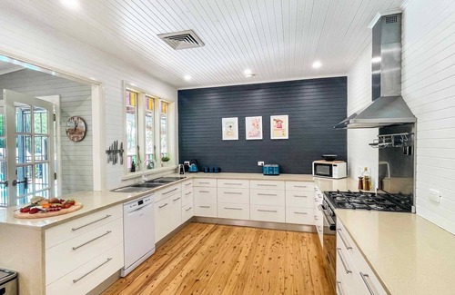 Nulkaba House | Alfie's Place - A period classic in central location