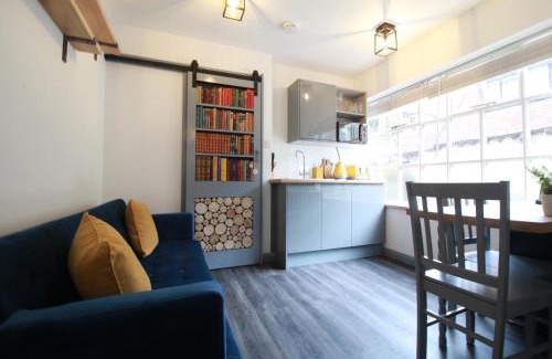 Alfriston Apartment | Alfriston Lodge By Air Premier