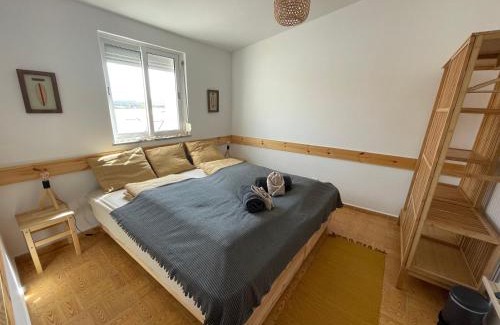 Raposeira House | Algarve Surf House