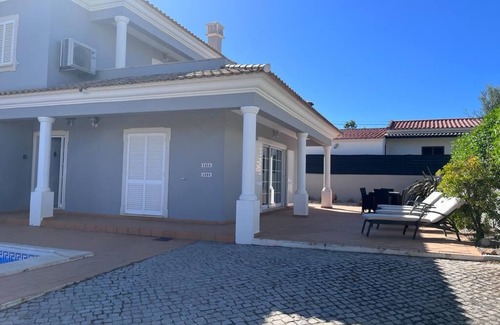 Cerro do Mocho Villa | Algarve - The Perfect Family Villa with Private large Pool