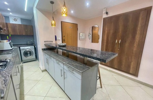 El Achour Apartment | Alger - El Achour | Spacious, modern 3-room apartment with parking lot