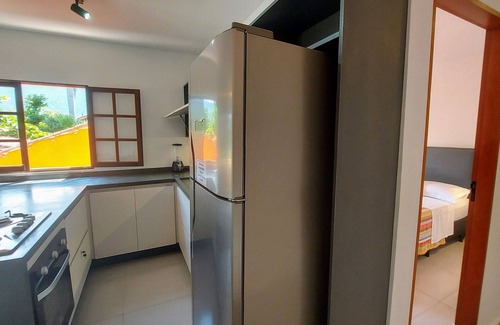 Mambucaba Apartment | Algodão – Cosy Flat, Pool, 50m from the Beach, Private Barbecue, AC, Wi-Fi, Netflix, Garage