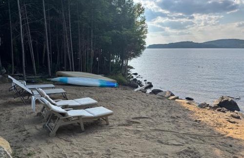 Madawaska Valley Villa | Algonquin Park,Sunset Paradise with Private Beach