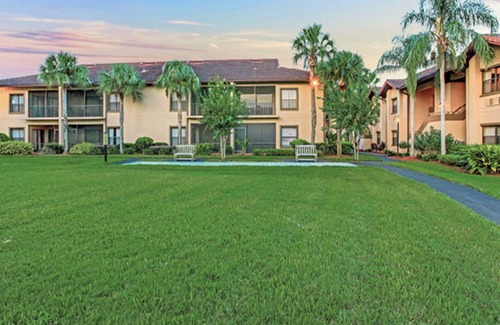 Solivita Condo | Alhambra at Poinciana Hotel Unit Saturday Check-In