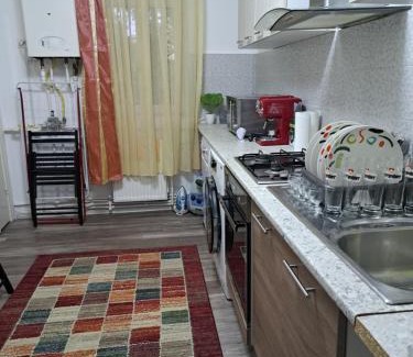 Roman Apartment | Ali Relax Home Apartment