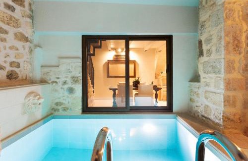 Maroulas Villa | Ali Vafi's Villa - Heated Jacuzzi & Indoor Pool