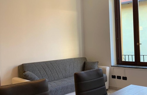 Somma Lombardo Apartment | Alice House -Malpensa