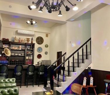 Jinsha House | Alice’s Home
