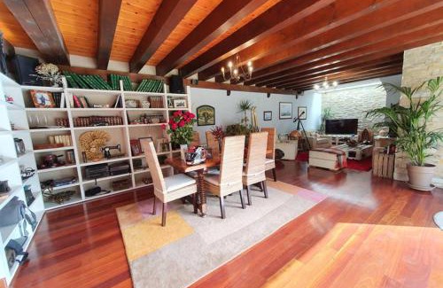 Getxo Villa | Aliga Etxea. Beach & Mountain Village