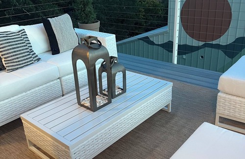 Medicine Park House | Align-Spa Wellness Oasis,Hot Tub, Sauna, King Bed, WIFI, Downtown Medicine Park