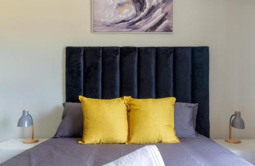 Greater Johannesburg Metropolitan Area Apartment | #AlimamaSpaces Future's GreenLee Hideaway