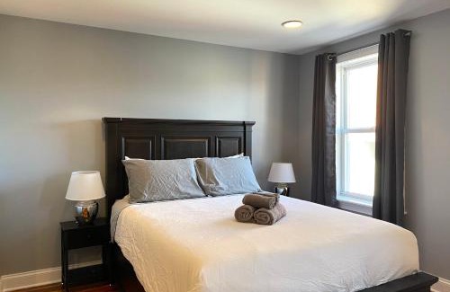 West Poplar Apartment | Alina & Fanny - Philadelphia 1224 Mt Vernon St