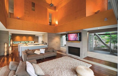 Agnes Water House | Alinghi Beach House - metres from beach