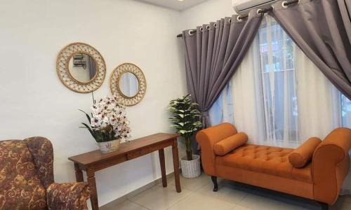 Bukit Baru House | AliyaRoseMuslim Homestay
