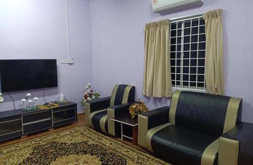Kuala Pilah House | Aliza Scawa Homestay