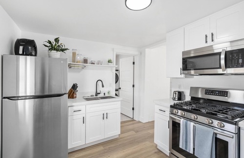 West Seattle House | ★ ALKI BEACH HOUSE ★ PARKING