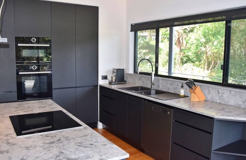 Hat Head House | Alkira Hat Head - waterfront location