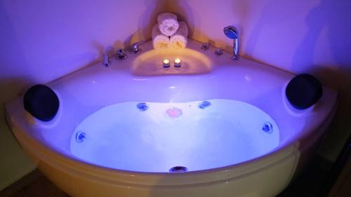 Platees Apartment | Alkyon Suites