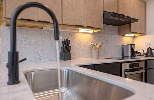 Bristol House | All 6 Villas at The Fives Private Oasis