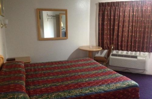 Azusa Hotel | All 8 Motel