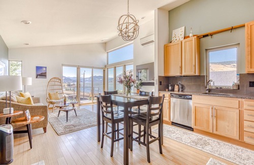 Mosier Condo | All About the View - Walk to River, Town, & Trails