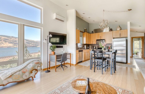 Mosier Condo | All About the View - Walk to River, Town, & Trails