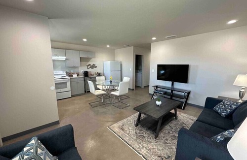 Clovis Apartment | All Brand New! Charming and Cozy Apartment