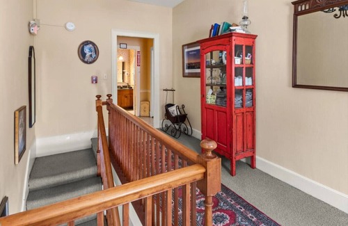 Bread Loaf Apartment | All guest rooms in Chipman Inn- Your classic B&B in Vermont