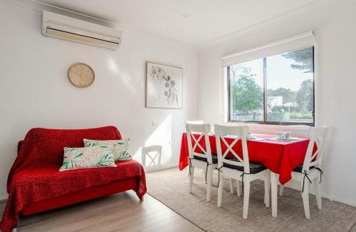 Bomaderry House | All in One Home Work, Relax & Weekend Escape