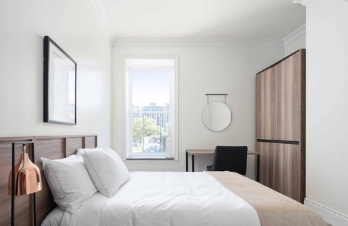 Latin Quarter Apartment | All-in-one studio on Saint-Denis Street