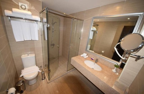 El Hadaba Hotel | All-Inclusive Escape with Red Sea Views, Spa, Pools and Watersports Access