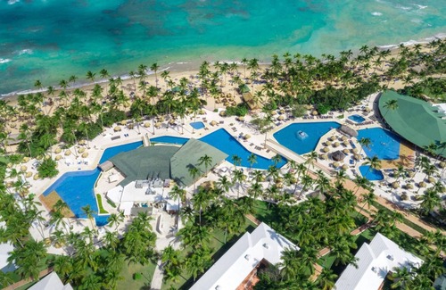 Punta Cana Village House | All inclusive mini suite, jetted tub and balcony at Grand Sirenis in Punta Cana