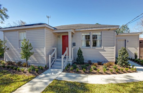 Metairie House | All New Adorable Metairie Cottage Easy Access To All That New Orleans Offers!