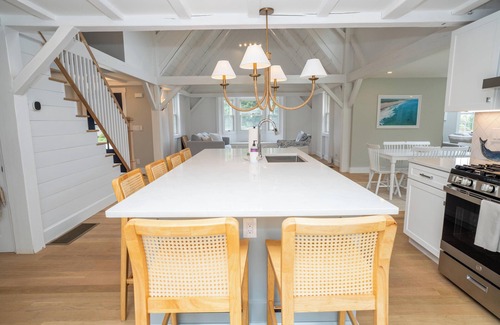 Chatham House | All-New Coastal Luxury Near CBI & Beaches, Dog-Friendly
