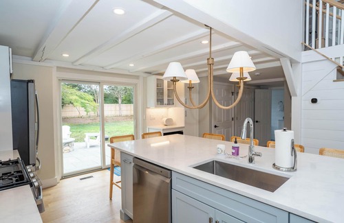 Chatham House | All-New Coastal Luxury Near CBI & Beaches, Dog-Friendly
