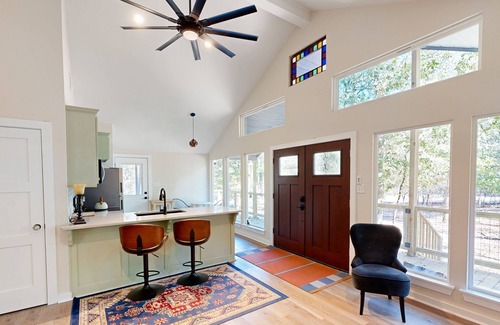 Holly Lake Ranch House | All-new cottage with resort amenities, covered porch, & screened dining room