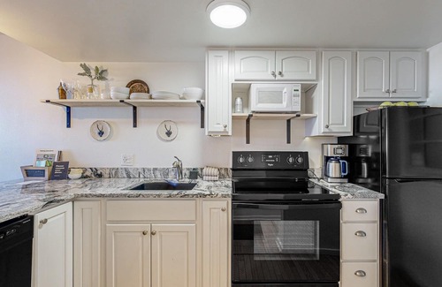 Historic Downtown Durango Condo | All new historic charmer in heart of Durango