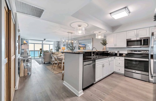 Crescent Beach Condo | All New Oceanfront Luxury w Lazy River