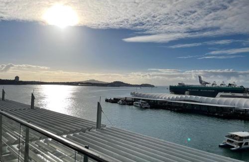 Auckland Central Business District Apartment | All New Penthouse on Princes Wharf! The Soul of Auckland! Free Parking!