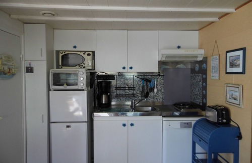 Plobannalec-Lesconil Ski Chalet | All Saints holidays promo 180 € per week