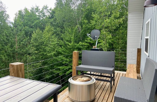 Deerbrook House | All Season Barn on Private Lake-ATV Trail Access